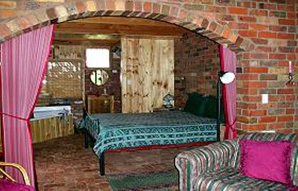 Moonbeam Cottages & Rainbow Cafe Moonambel Bagian luar foto